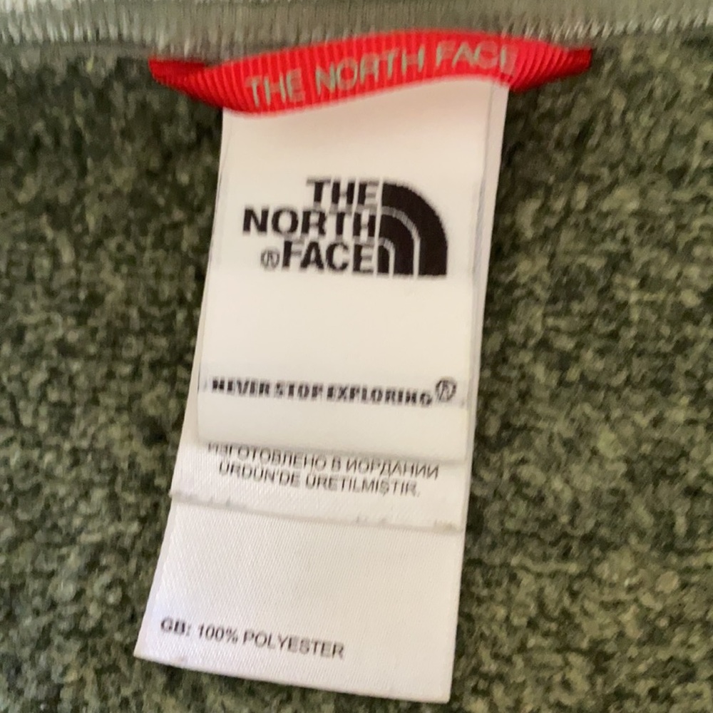 North Face Pullover - image 5